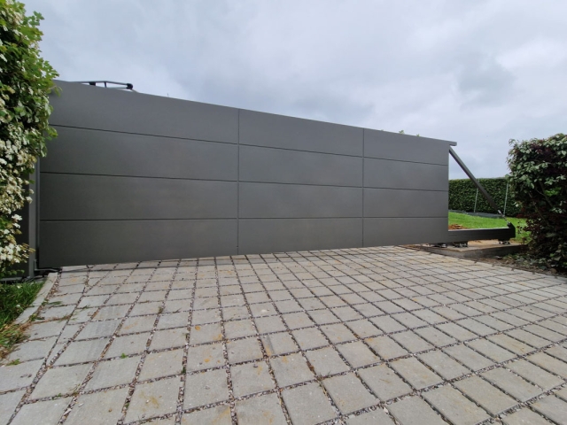 BARI vrijdragende schuifpoort (2)