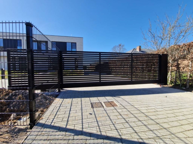 LEON H vrijdragende schuifpoort full design