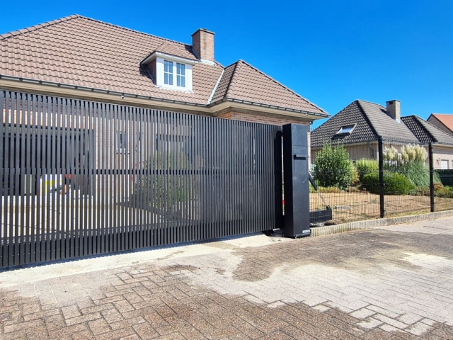 SAN LEO vrijdragende schuifpoort (5)