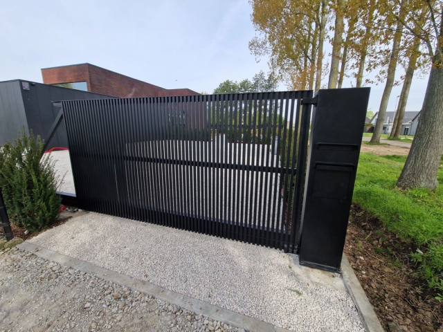 SAN LEO vrijdragende schuifpoort (6)